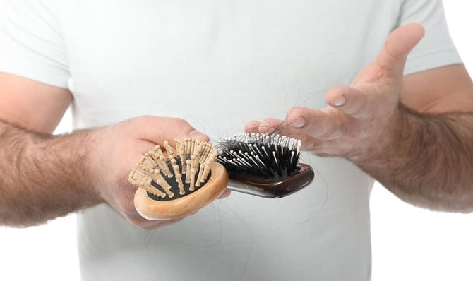 Lebensmittel und Getränke die Haarausfall verursachen
