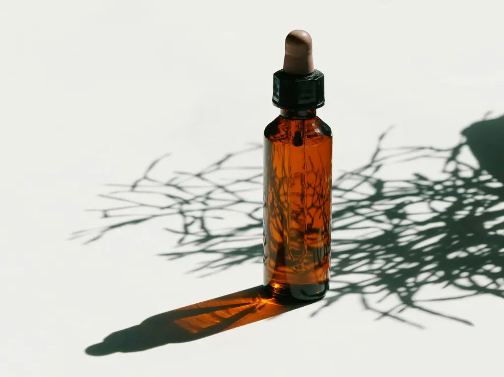 Découvrez les meilleures huiles cheveux pour fortifier la repousse capillaire